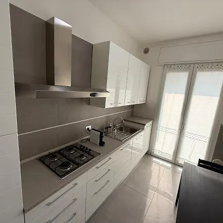 Apartament Rugacesio 24 - B Pioltello